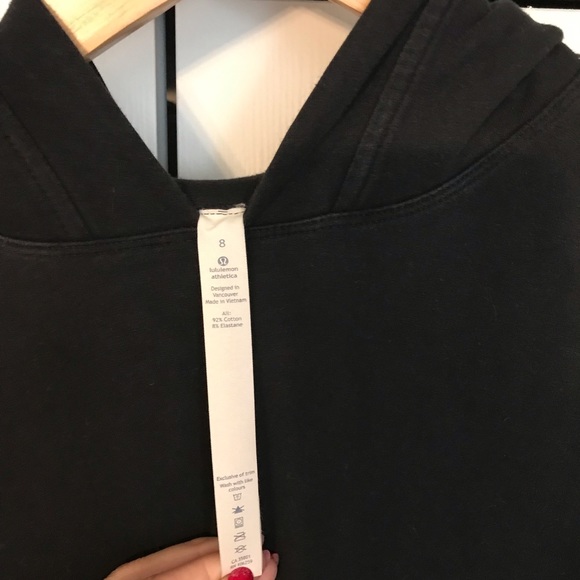 *RARE* Lululemon Cut Above Hoodie (Expression) black size 8 - Picture 7 of 11